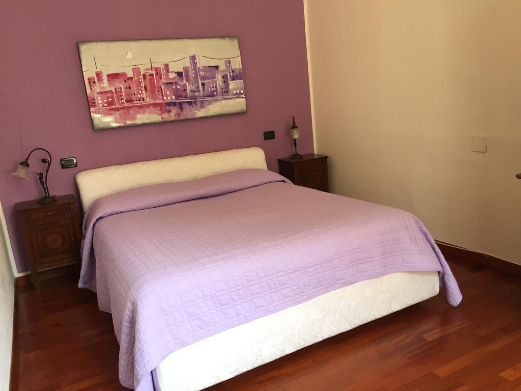 ブスト・アルシーツィオ Il Giardino Nascosto Bed & Breakfast 部屋 写真